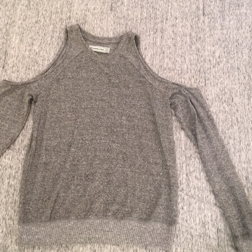 Abercrombie & Fitch thin cold shoulder sweatshirt